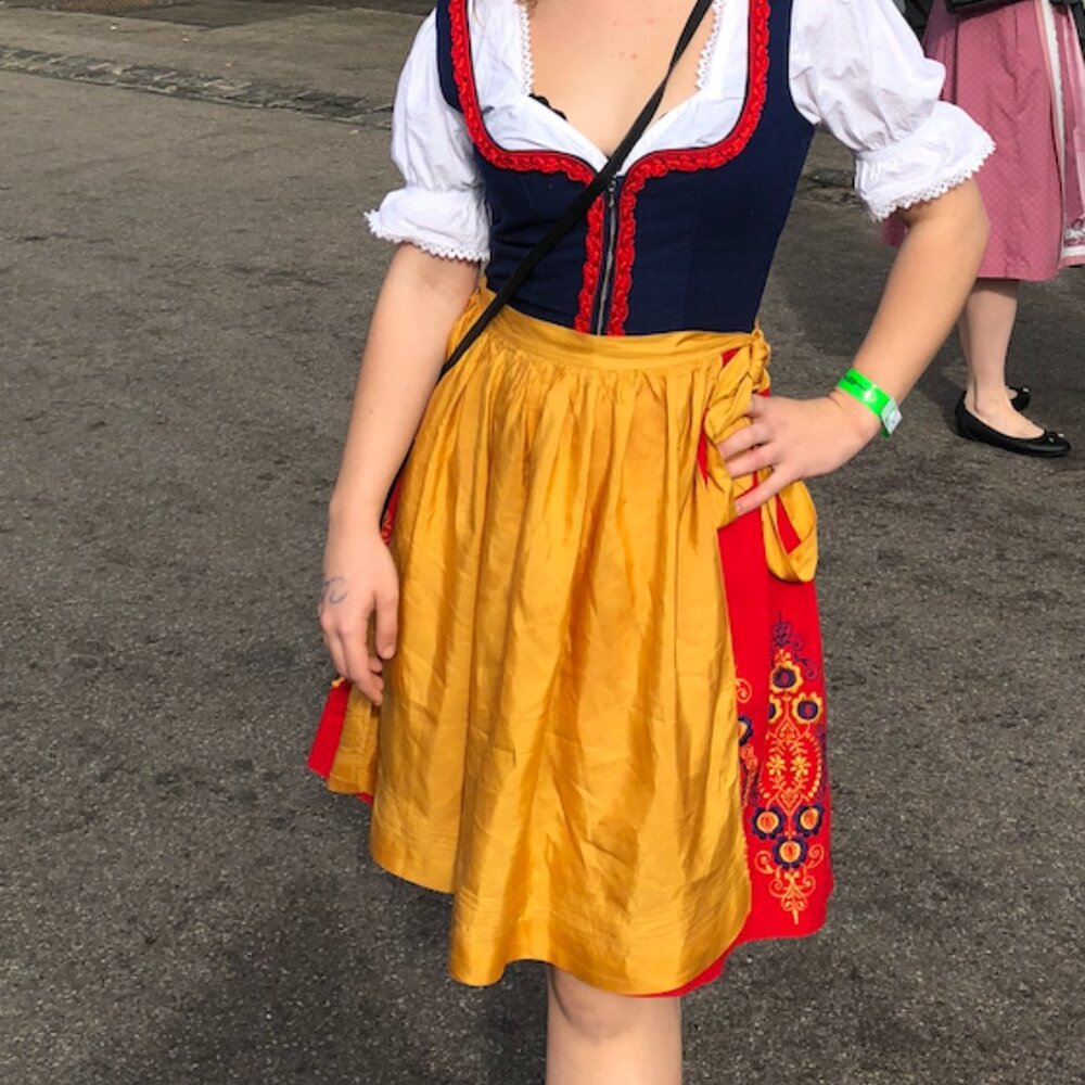 Vintage dirndl/ Snow White Halloween costume OOAK